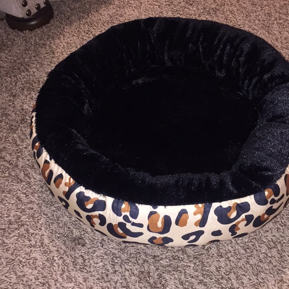 cat bed Other - Cat bed